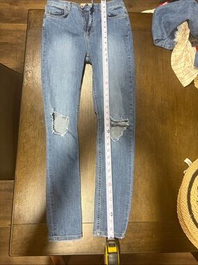 Free People Women's Light Blue Distressed Skinny Jeans